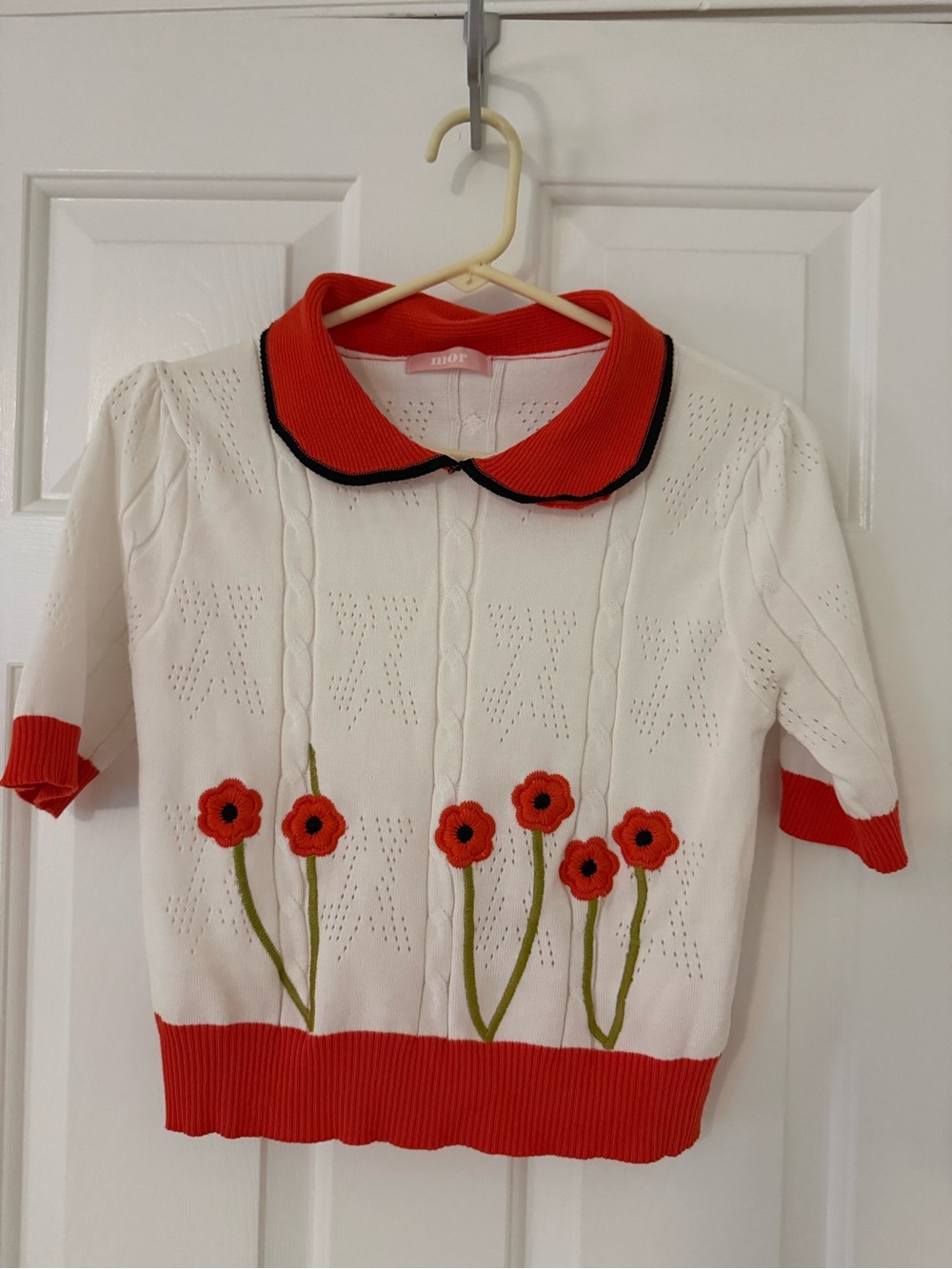 Beautiful White Knit Top with Red Collar & Floral Embroidery